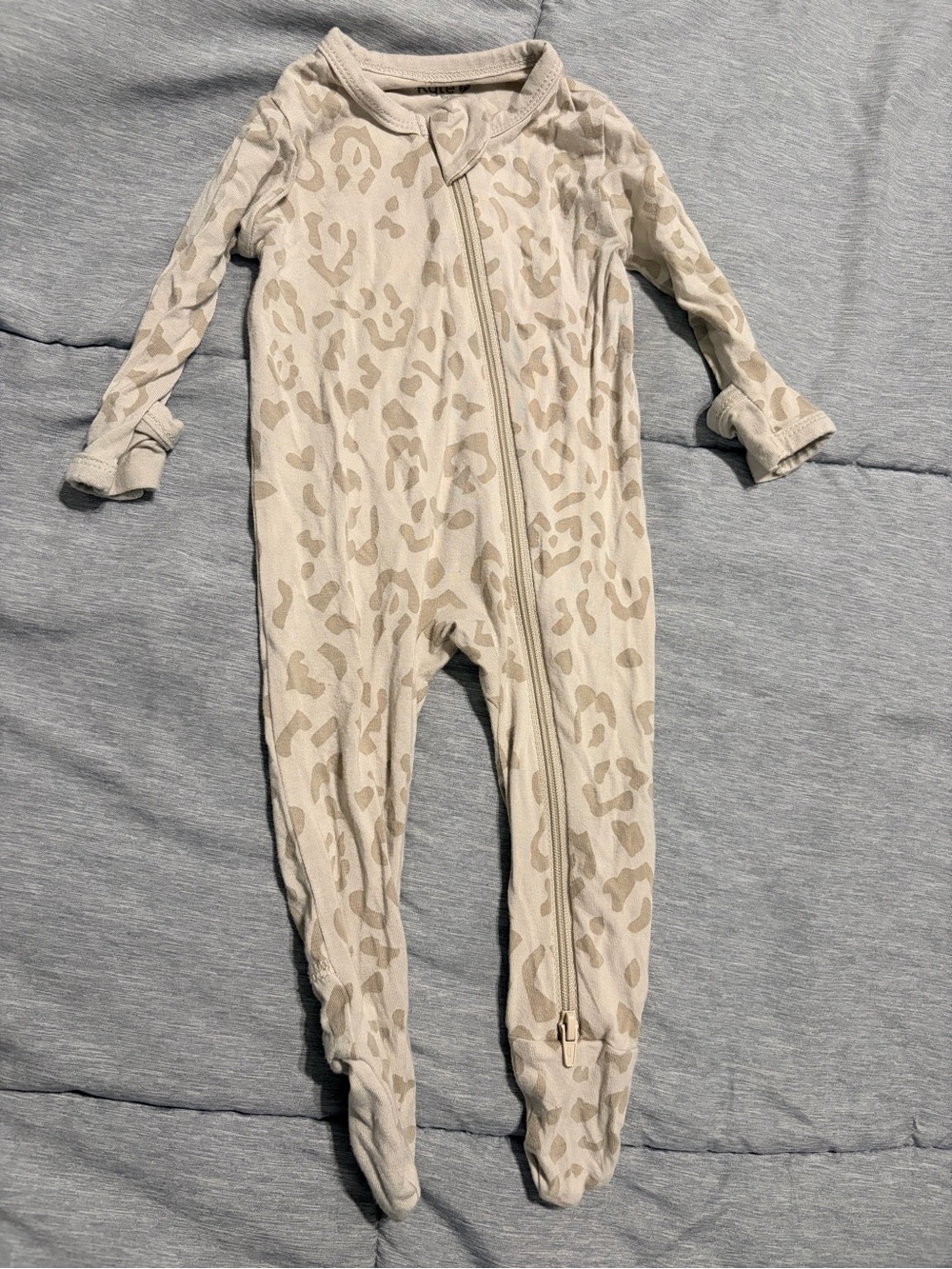 Kite baby 0-3 Neutral Leopard Print Footed One-Piece Zipper Pajamas - Beige